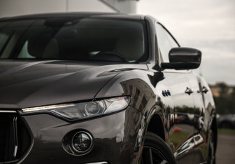 Подержанный автомобиль Maserati Levante 2022 года (2 фото)
