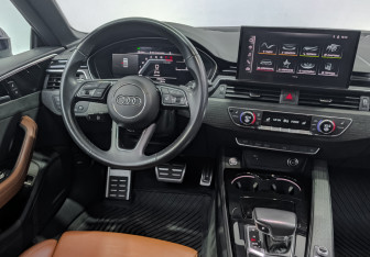 Подержанный автомобиль Audi A5 Liftback 2022 года (28 фото)