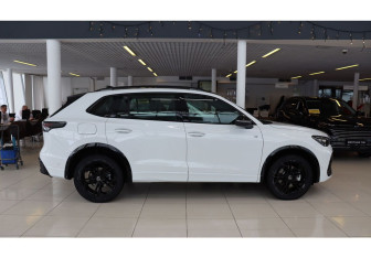 Новый Volkswagen Tiguan 2025 (6 фото)