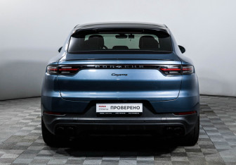 Подержанный автомобиль Porsche Cayenne 2020 года (6 фото)
