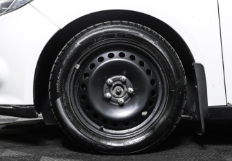 Подержанный автомобиль Ford Focus Hatchback 2011 года (24 фото)