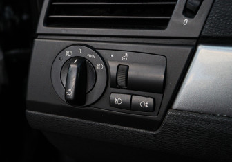 Подержанный автомобиль BMW X3 2010 года (16 фото)