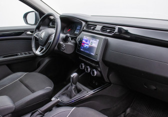 Подержанный автомобиль Renault Arkana 2020 года (10 фото)