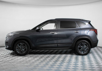 Подержанный автомобиль Kia Seltos 2024 года (9 фото)