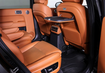 Подержанный автомобиль LiXiang L9 2023 года (14 фото)