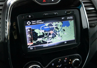 Подержанный автомобиль Renault Kaptur 2016 года (9 фото)