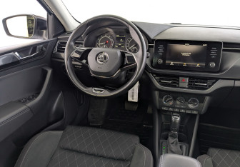 Подержанный автомобиль Skoda Rapid Liftback 2020 года (22 фото)