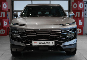 Подержанный автомобиль Jetour Dashing 2023 года (2 фото)