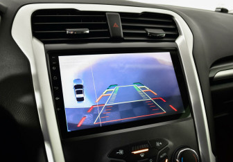 Подержанный автомобиль Ford Mondeo Sedan 2016 года (9 фото)