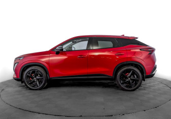 Подержанный автомобиль Omoda C5 2024 года (8 фото)