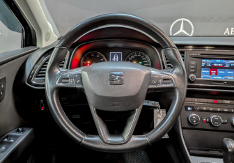 Подержанный автомобиль SEAT Leon Hatchback 2013 года (21 фото)