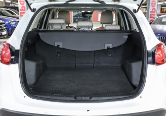 Подержанный автомобиль Mazda CX-5 2013 года (10 фото)