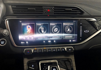 Подержанный автомобиль Geely Atlas Pro 2023 года (14 фото)