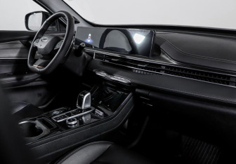 Подержанный автомобиль Chery Tiggo 8 Pro Max 2023 года (9 фото)