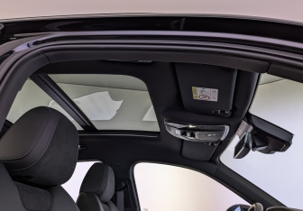 Подержанный автомобиль Geely Tugella 2024 года (23 фото)