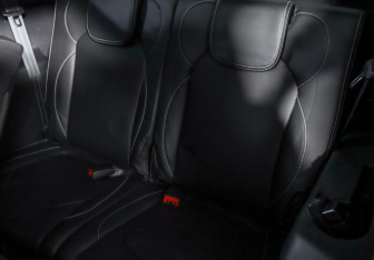 Подержанный автомобиль Chevrolet Captiva 2022 года (16 фото)