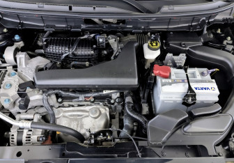 Подержанный автомобиль Nissan X-Trail 2020 года (9 фото)