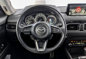 Подержанный автомобиль Mazda CX-5 2020 года (22 фото)