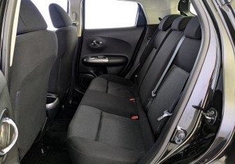 Подержанный автомобиль Nissan Juke 2014 года (18 фото)