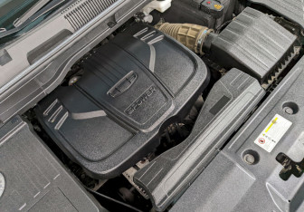 Подержанный автомобиль Geely Coolray 2023 года (9 фото)