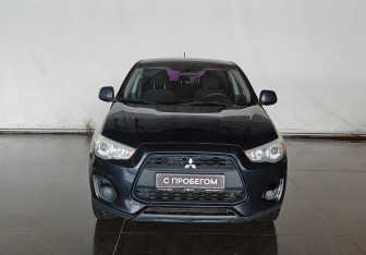 Подержанный автомобиль Mitsubishi ASX 2013 года (2 фото)