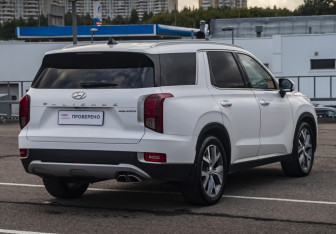Подержанный автомобиль Hyundai Palisade 2022 года (5 фото)