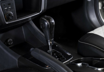 Подержанный автомобиль SsangYong Actyon 2014 года (13 фото)