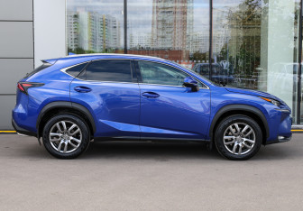 Подержанный автомобиль Lexus NX 2016 года (4 фото)