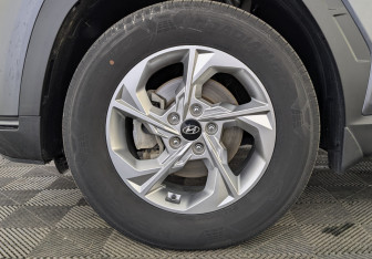 Подержанный автомобиль Hyundai Tucson 2021 года (18 фото)