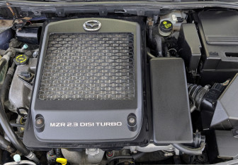 Подержанный автомобиль Mazda 3 MPS 2007 года (9 фото)