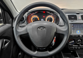 Подержанный автомобиль LADA (ВАЗ) Granta Wagon 2024 года (21 фото)