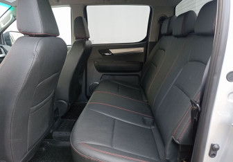 Подержанный автомобиль JAC T8 2023 года (11 фото)