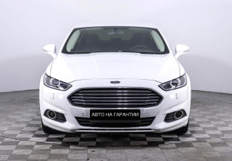 Подержанный автомобиль Ford Mondeo Sedan 2015 года (2 фото)