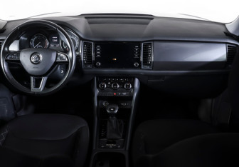 Подержанный автомобиль Skoda Kodiaq 2019 года (12 фото)