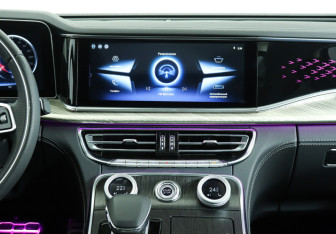 Подержанный автомобиль Hongqi H9 2023 года (17 фото)