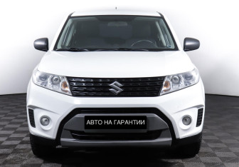 Подержанный автомобиль Suzuki Vitara 2015 года (2 фото)
