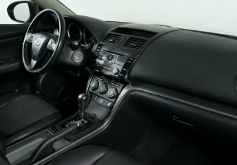 Подержанный автомобиль Mazda 6 Sedan 2012 года (5 фото)
