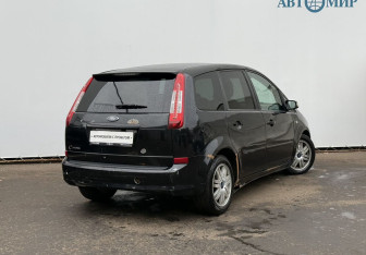 Подержанный автомобиль Ford C-MAX 2007 года (5 фото)
