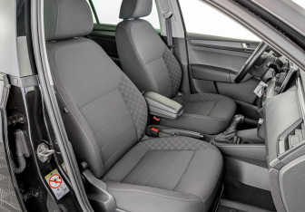 Подержанный автомобиль Skoda Rapid Liftback 2021 года (23 фото)