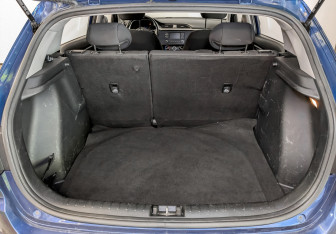 Подержанный автомобиль Kia Rio Hatchback 2021 года (10 фото)