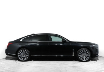 Подержанный автомобиль Hongqi H9 2023 года (4 фото)