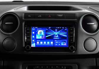 Подержанный автомобиль Volkswagen Amarok 2013 года (13 фото)
