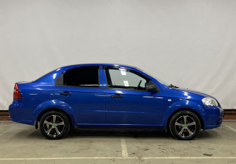 Подержанный автомобиль Chevrolet Aveo Sedan 2008 года (4 фото)