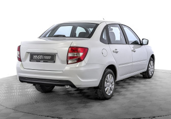 Подержанный автомобиль LADA (ВАЗ) Granta Sedan 2024 года (5 фото)