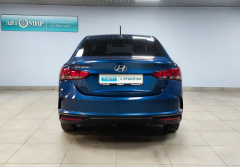 Подержанный автомобиль Hyundai Solaris Sedan 2021 года (6 фото)