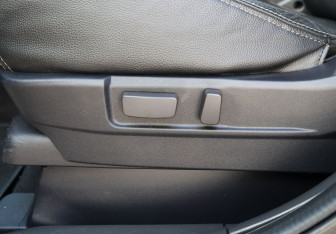 Подержанный автомобиль Mitsubishi Outlander 2015 года (12 фото)