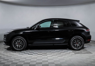 Подержанный автомобиль Porsche Macan 2019 года (8 фото)