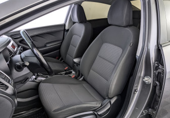 Подержанный автомобиль Kia Cerato Sedan 2018 года (20 фото)