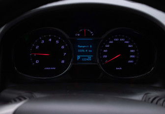 Подержанный автомобиль Chevrolet Captiva 2014 года (12 фото)