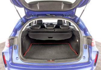 Подержанный автомобиль Haval F7 2024 года (10 фото)